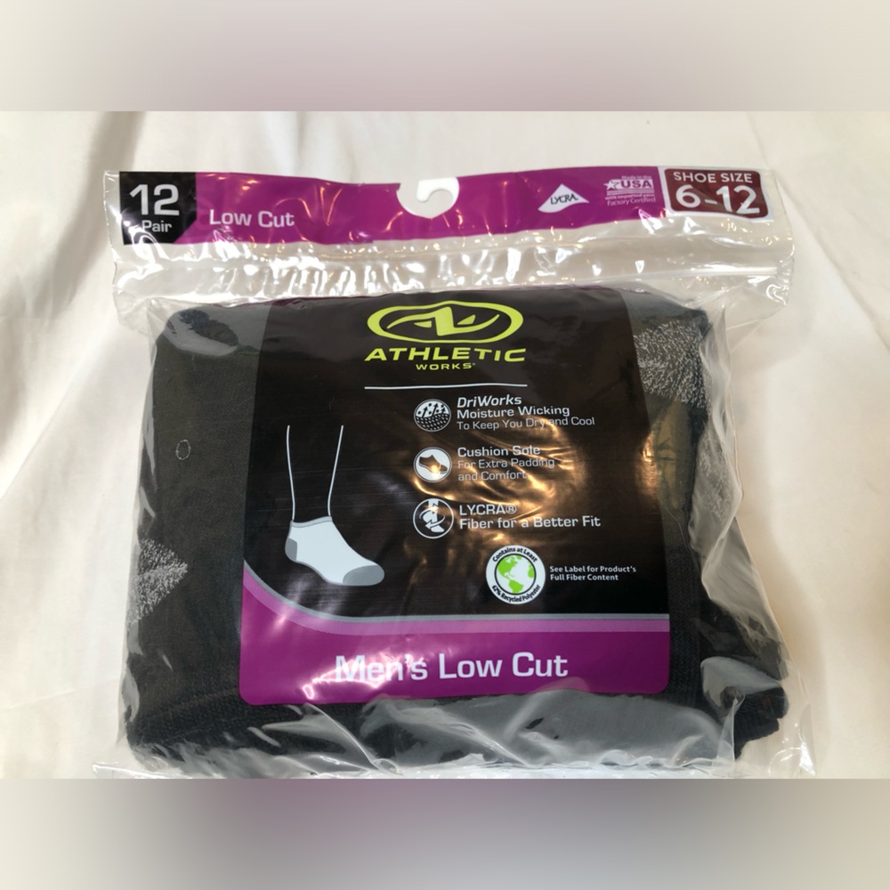 NWT Athletic Works Men’s Low Cut Socks— 12 Pair— Size 6-12